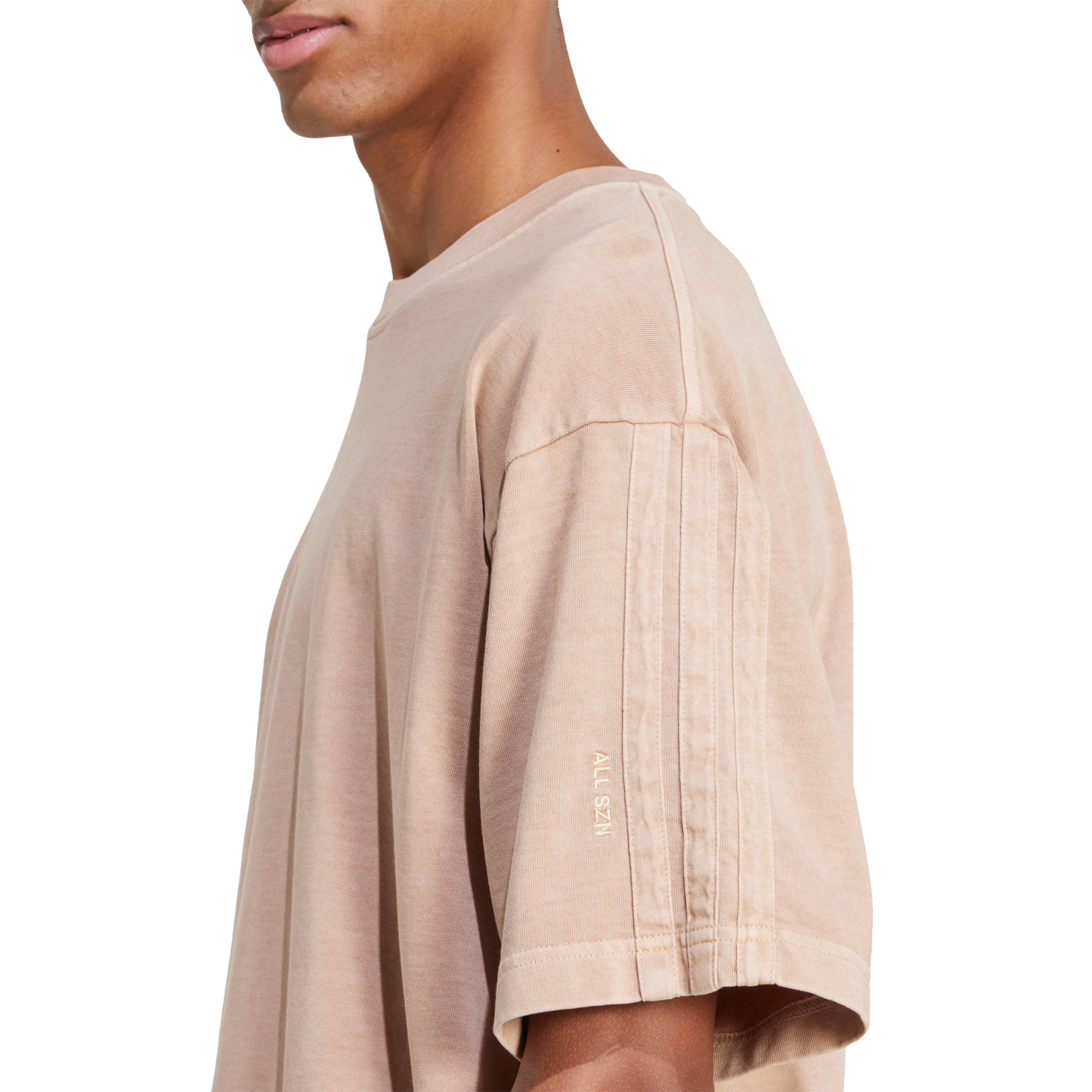 Adidas T-shirt in cotone All SZN